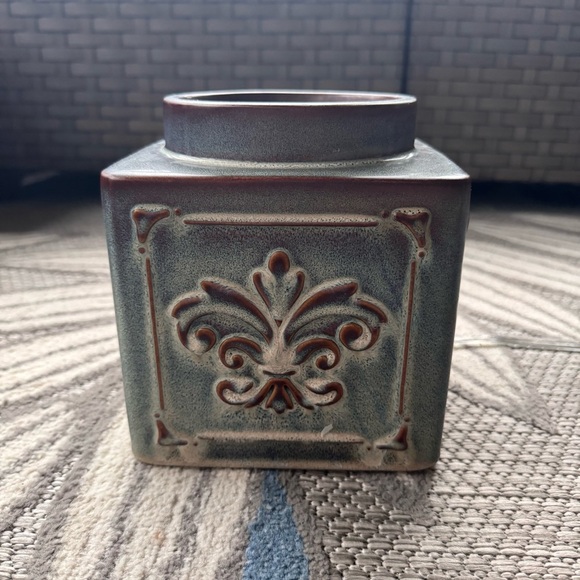 Yankee Candle Large Electric Melt Warmer Scenterpiece Damask Farmhouse BlueBrown - Picture 3 of 6